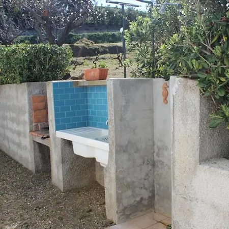 Zuccale - A 200 Mt Dalla Apartment